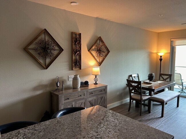 Interior Photo - Village at Fox River