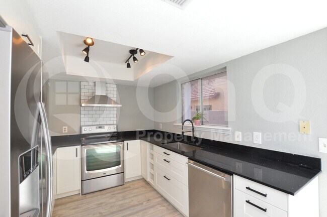 Foto del edificio - 1757 E Geronimo St