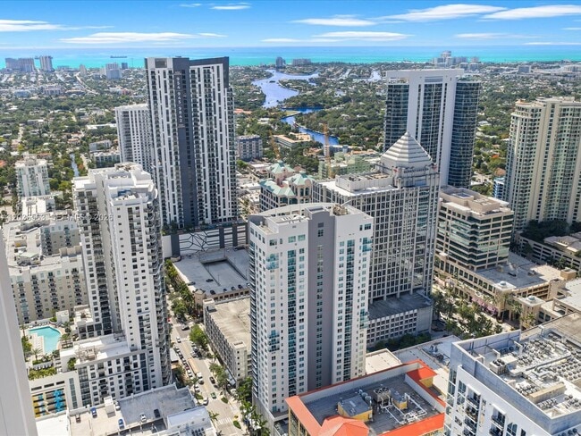 Foto del edificio - 350 SE 2nd St