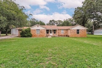 Building Photo - 151 Pr 1307