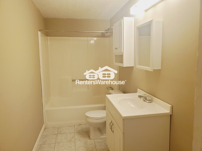 Foto del edificio - 1798 Harmony Rd