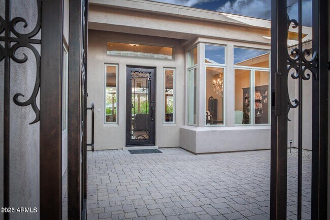 Foto del edificio - 14672 E Larkspur Dr