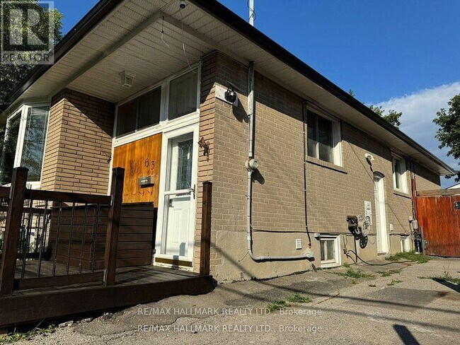 Photo du bâtiment - 63 Longford Dr