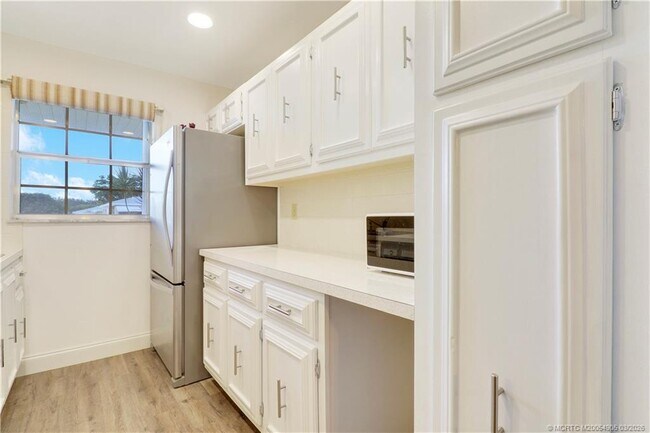 Foto del edificio - 211 Manatee Ln