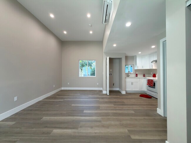 Foto del edificio - 1382 Molino Ave