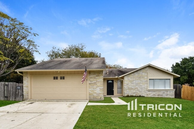 Building Photo - 16322 Puma Pass St