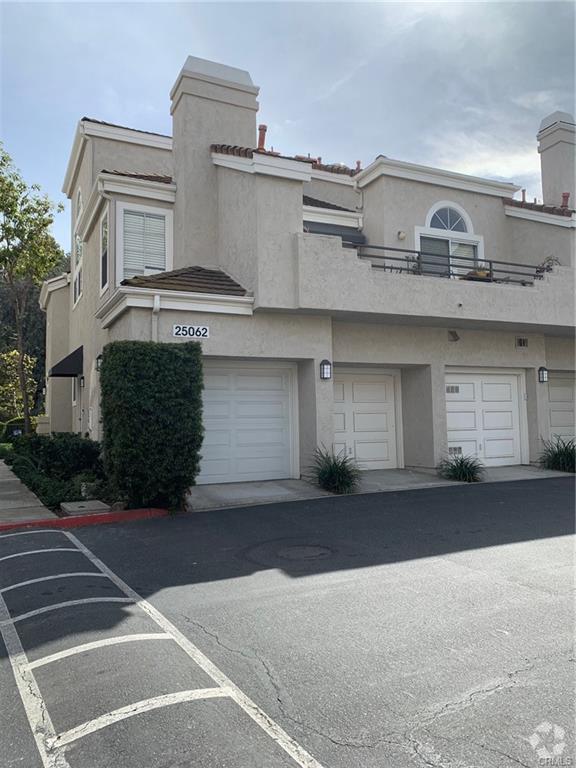 Apartments for rent in Laguna Hills CA with Air Conditioning 677