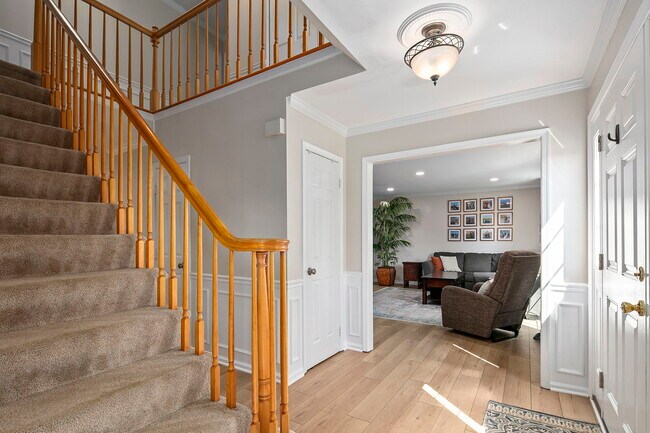Building Photo - 2774 Melchester Dr