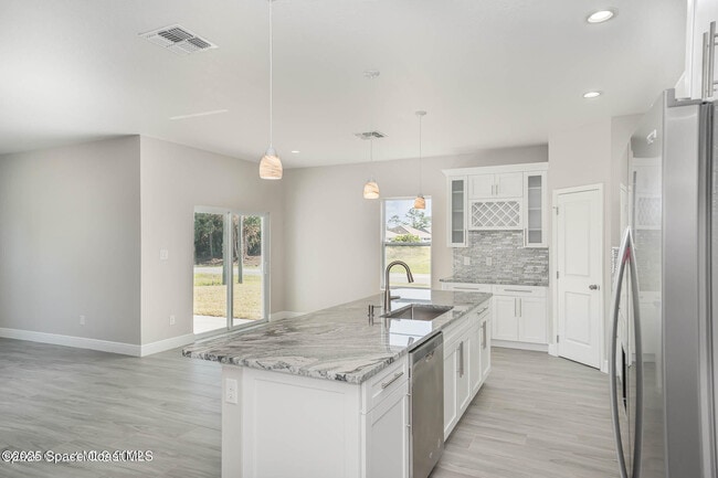 Foto del edificio - 2281 Ramsdale Dr SE