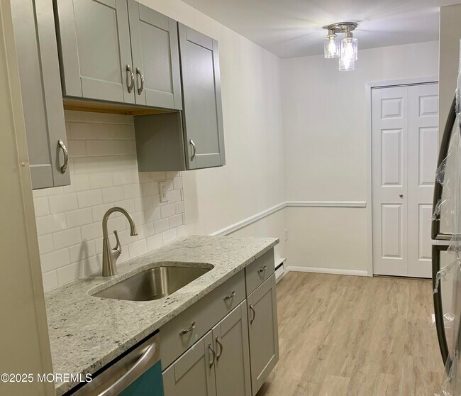 Foto del edificio - 159 Cross Slope Ct