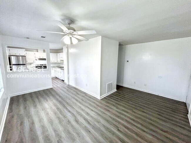 Foto del edificio - 437 Annie St