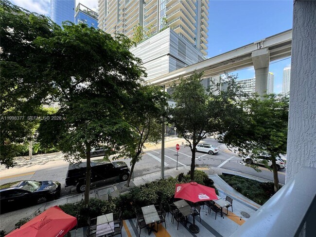 Foto del edificio - 31 SE 6th St