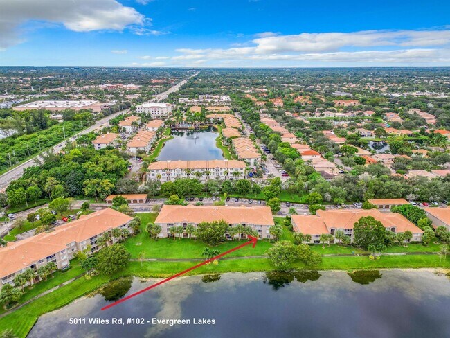Foto del edificio - 5011 Wiles Rd