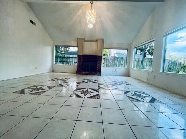 Foto del edificio - 12915 Ashford Knoll Dr