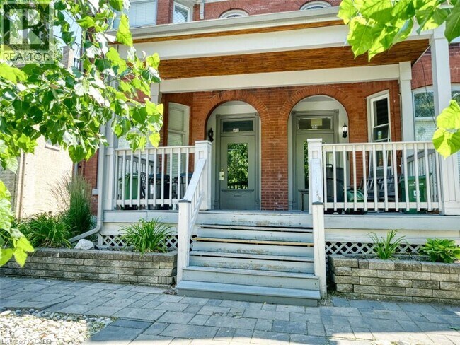Photo du bâtiment - 500 Colborne St