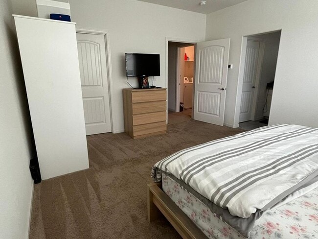 Building Photo - Beautiful Modern Home in Natomas Crossing Close to Downtown, Shopping, and More!