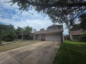 Building Photo - 6700 Shiner St