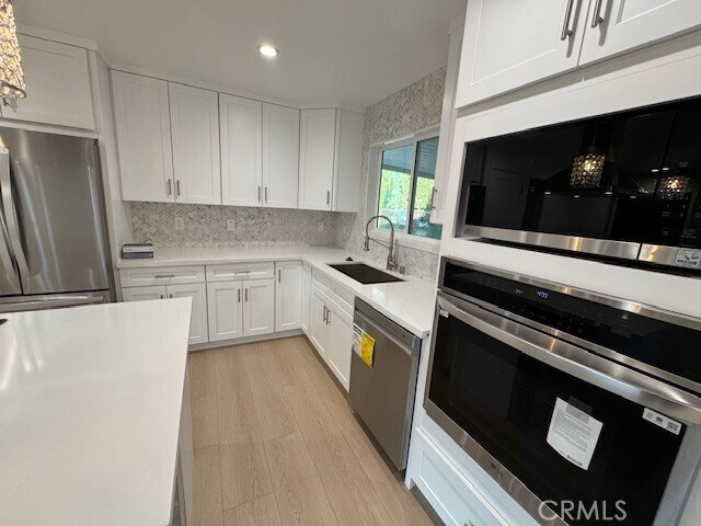 Foto del edificio - 10839 Fellows Ave