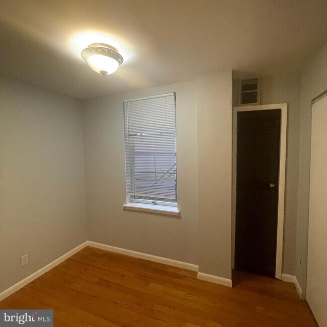 Foto del edificio - 764 S 4TH St