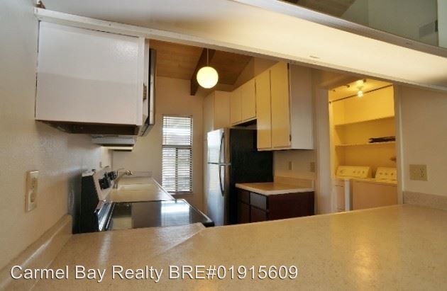 Building Photo - 182 Kern St