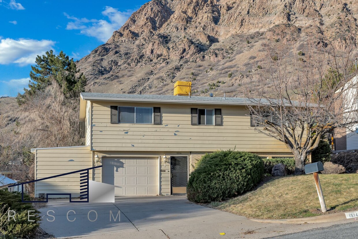 Primary Photo - Ogden 3 Bedroom Home