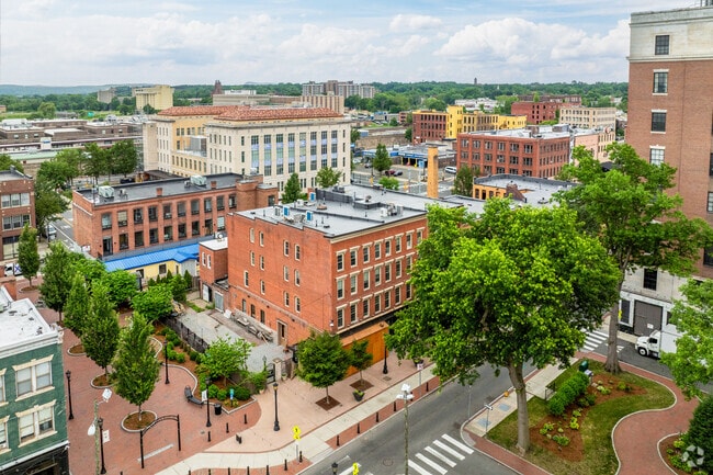 Community Context - 254-270 Worthington St