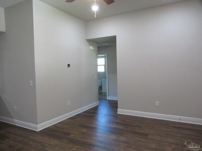 Building Photo - 7797 Ira Dr