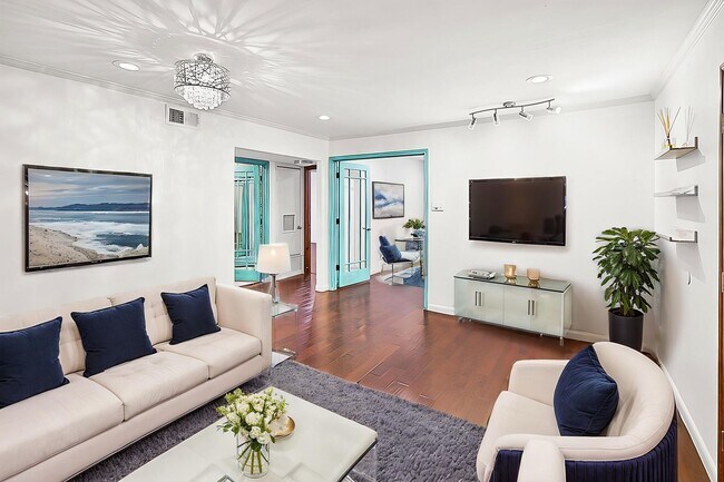 Foto del edificio - 2 Bedrooms 1 Bathroom located in Villa Tan...