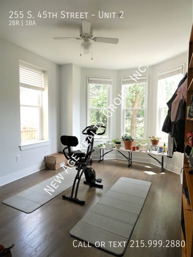 Building Photo - Beautifully Rehabbed Two-Bedroom Apartment...