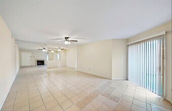 Building Photo - 9797 Leawood Blvd