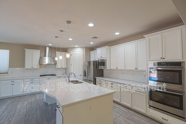 Building Photo - 3796 E Rakestraw Ln