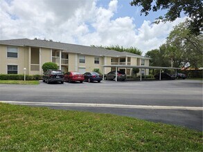 Building Photo - 605 Squire Cir