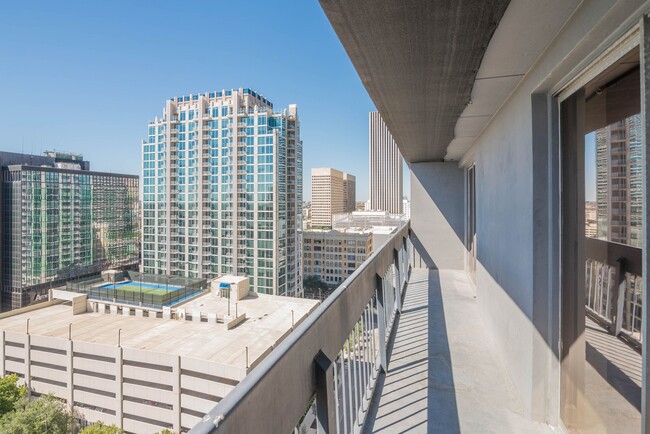 Foto del edificio - Houston House