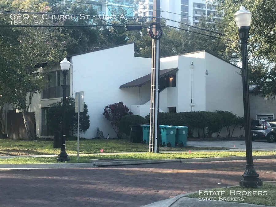 Foto principal - 629 E Church St