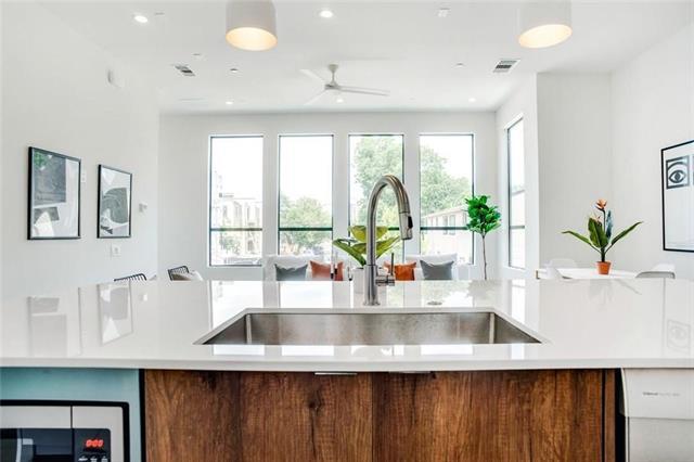 Foto del edificio - 4708 Monarch St