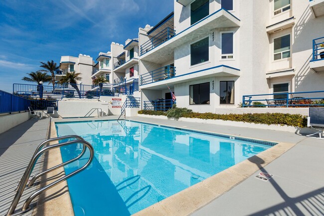 Foto del edificio - 2BR/2BA Seaside Condo - Ocean Views, Pool/...