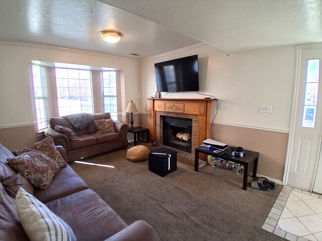 Foto del edificio - 665 N 100 E