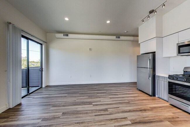 Foto del edificio - 950 63rd St