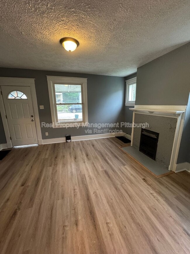 Building Photo - 311 W Burgess St