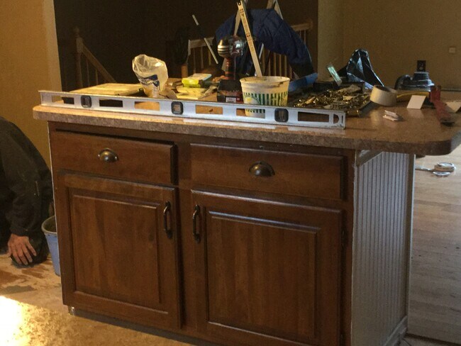 kitchen island - 35 Custer St