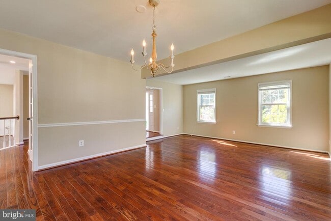 Building Photo - 12010 Sugarland Valley Dr