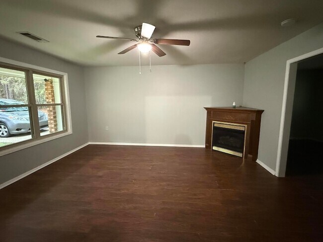 Foto del edificio - 95 Burnt Bridge Rd