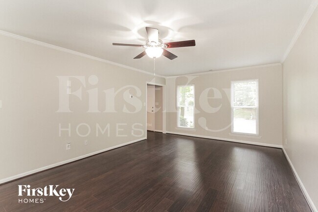 Foto del edificio - 10603 Par Cove Ln