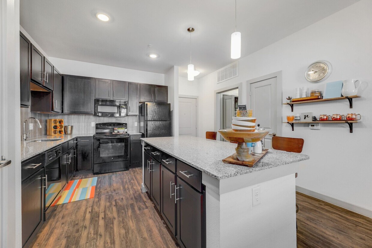 Summit at Rivery Park 1400 Rivery Blvd TX