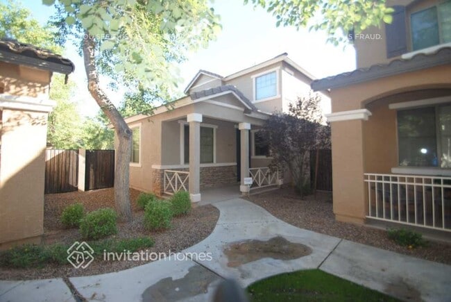 Building Photo - 3878 E Santa Fe Ln