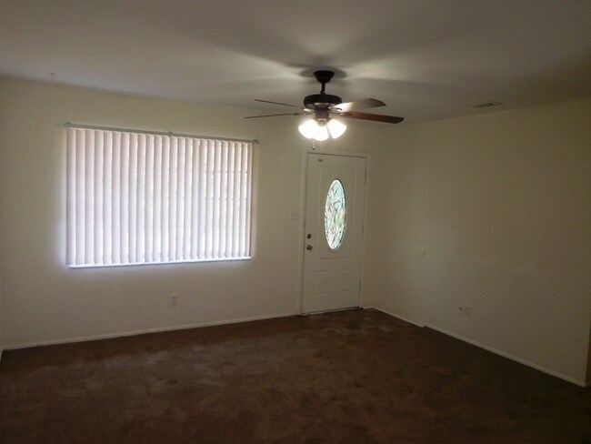 Foto del edificio - 1702 Wainwright St