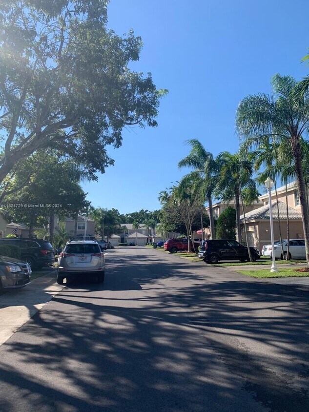 2032 Pompeii Ct Unit 0, Weston, FL 33327 Condo for Rent in Weston, FL