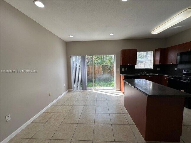 Foto del edificio - 1536 SE 31st Ct