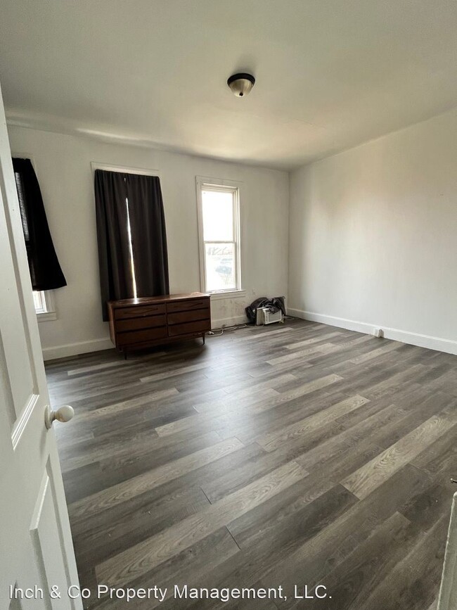 Building Photo - 5 br, 1 bath House - 118 S Penn Street