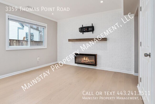 Foto del edificio - 3359 Thomas Point Rd